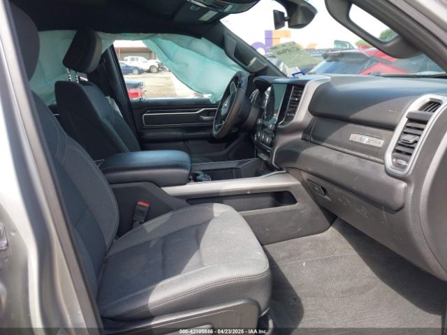 2022 RAM 1500 1C6SRFFM6NN286353 Photo 4