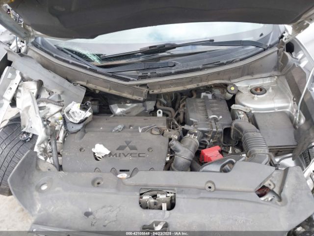 JA4AP4AU8KU027686 Mitsubishi Outlander Sport 2.0 Se