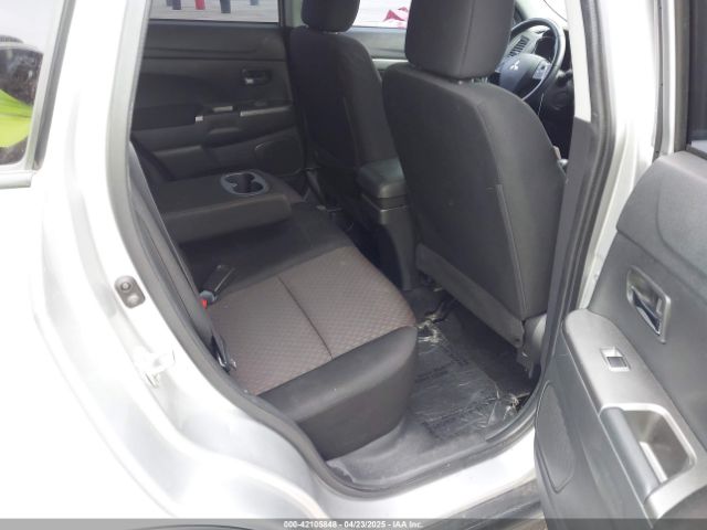 JA4AP4AU8KU027686 Mitsubishi Outlander Sport 2.0 Se