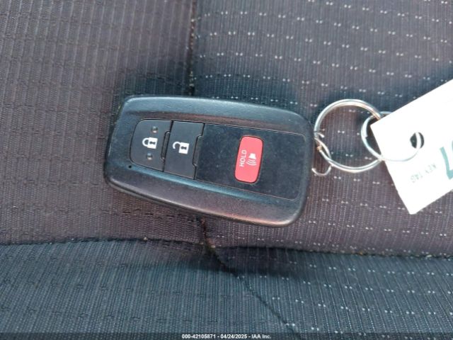 NMTKHMBX5JR008661 Toyota C-hr Xle Premium