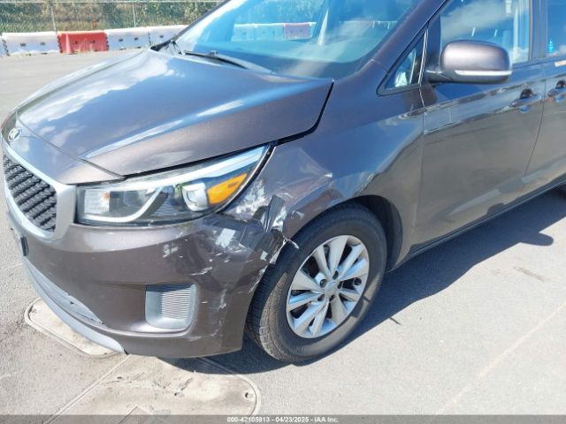 KNDMB5C13G6168106 KIA SEDONA LX