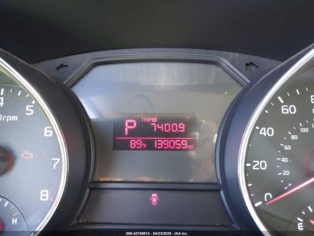 KNDMB5C13G6168106 KIA SEDONA LX