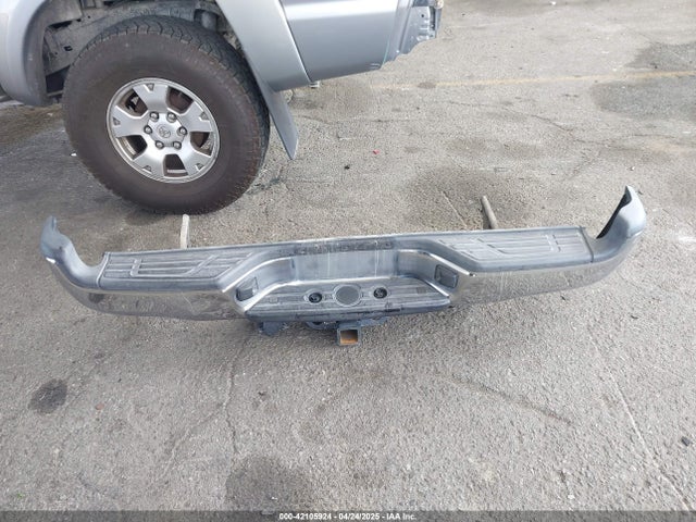 3TMJU4GN3FM186933 Toyota Tacoma Prerunner V6