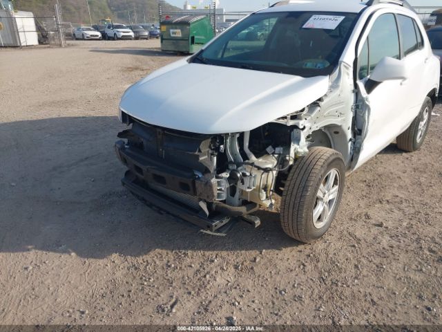 KL7CJPSB4MB306546 Chevrolet Trax Awd Lt