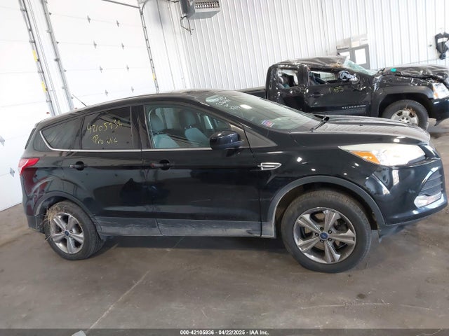 1FMCU9G91GUA77193 Ford ESCAPE SE
