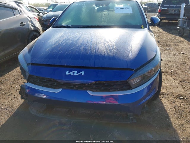 3KPF24AD5PE518555 KIA Forte Lxs