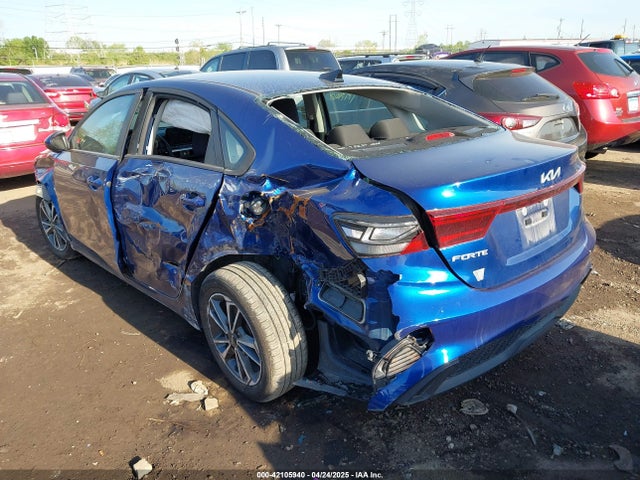 3KPF24AD5PE518555 KIA Forte Lxs