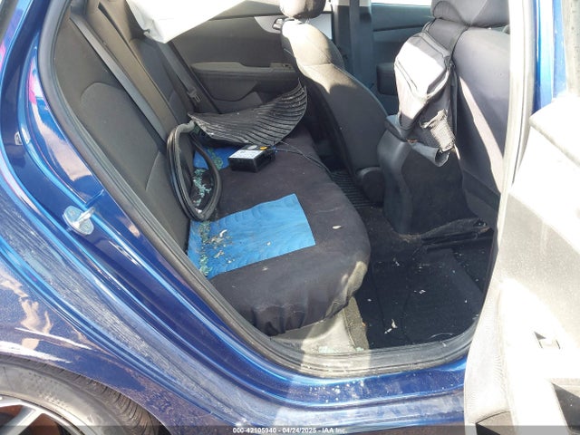 3KPF24AD5PE518555 KIA Forte Lxs