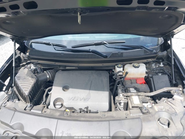 1GNEVJKW5PJ250182 Chevrolet lfy