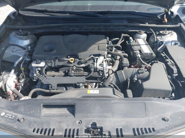 4T1B11HK1KU827577 Toyota CAMRY SE