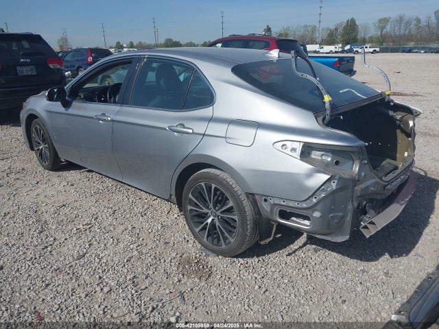4T1B11HK1KU827577 Toyota CAMRY SE