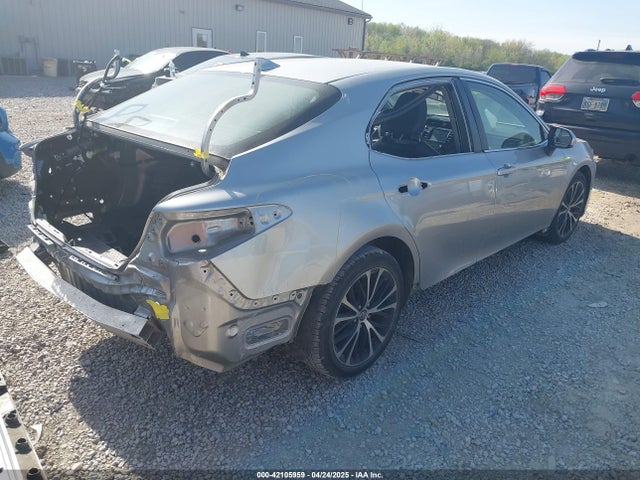 4T1B11HK1KU827577 Toyota CAMRY SE