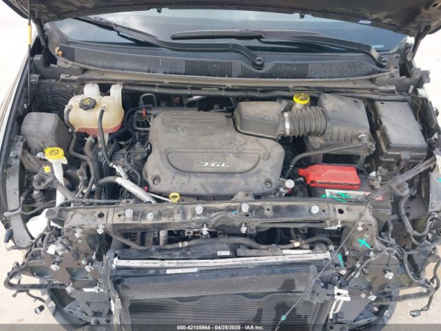 2C4RC1FG2JR129163 Chrysler Pacifica Touring Plus