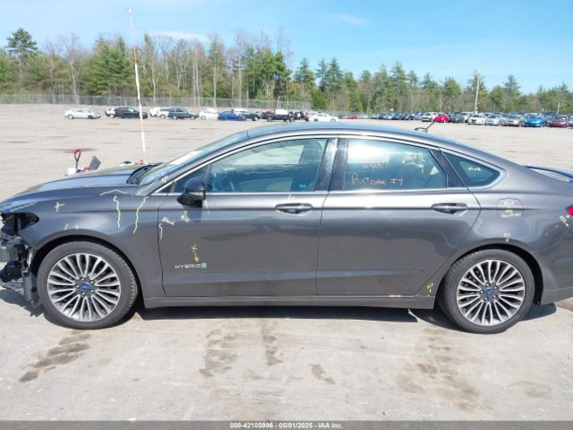 3FA6P0RU6HR375551 Ford Fusion Hybrid Titanium