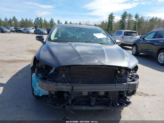 3FA6P0RU6HR375551 Ford Fusion Hybrid Titanium