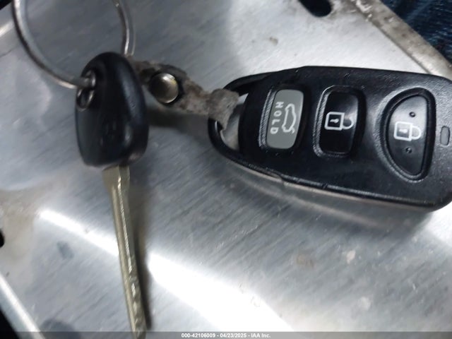 5NPD84LF9JH364651 Hyundai ELANTRA SEL