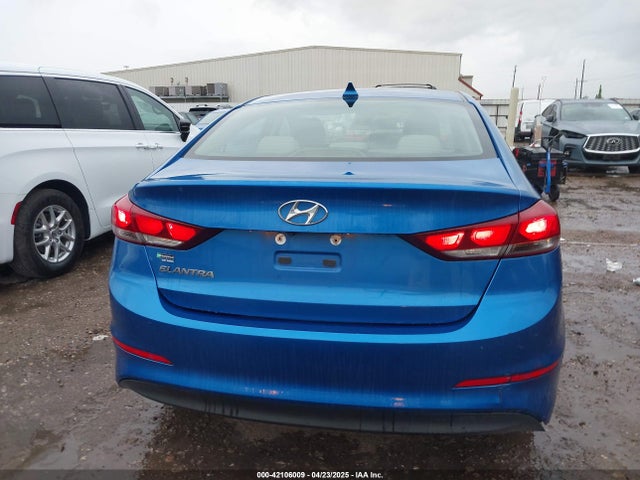 5NPD84LF9JH364651 Hyundai ELANTRA SEL