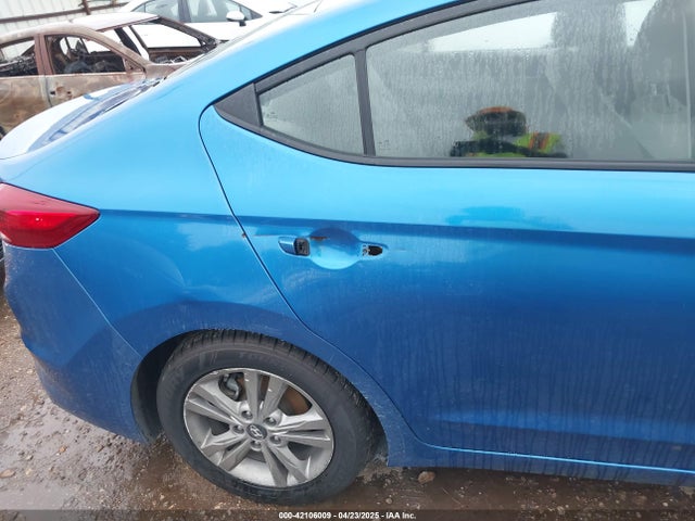 5NPD84LF9JH364651 Hyundai ELANTRA SEL