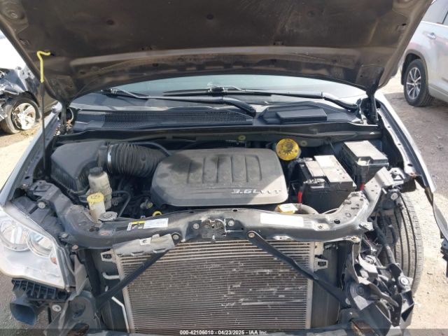 2C4RDGBG5FR671841 Dodge Grand Caravan Se Plus