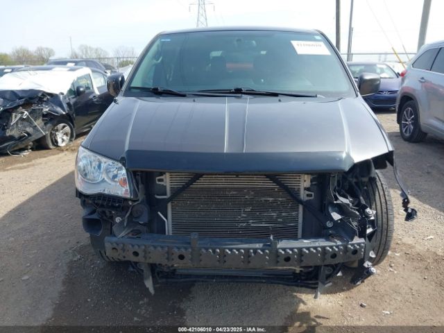 2C4RDGBG5FR671841 Dodge Grand Caravan Se Plus