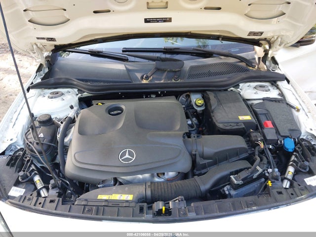 WDCTG4GB0FJ077648 Mercedes-Benz Gla 250 4matic