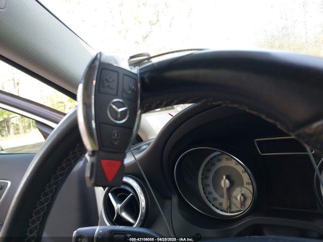 WDCTG4GB0FJ077648 Mercedes-Benz Gla 250 4matic