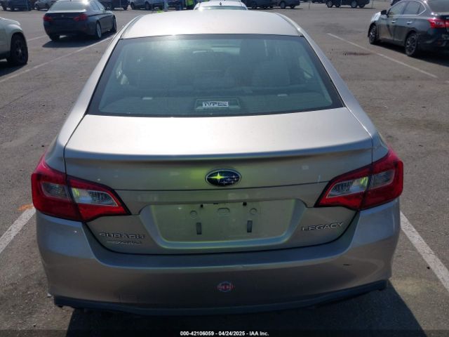 4S3BNAB66J3033943 Subaru Legacy 2.5i