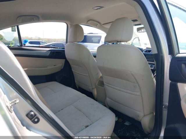 4S3BNAB66J3033943 Subaru Legacy 2.5i