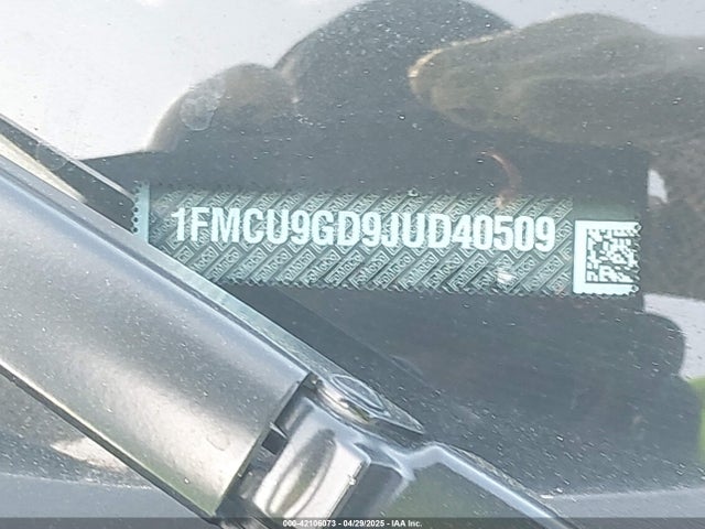 1FMCU9GD9JUD40509 Ford ESCAPE SE
