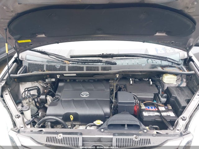Toyota Sienna Le 8 Passenger 2015 5TDKK3DCXFS530765 Image 10