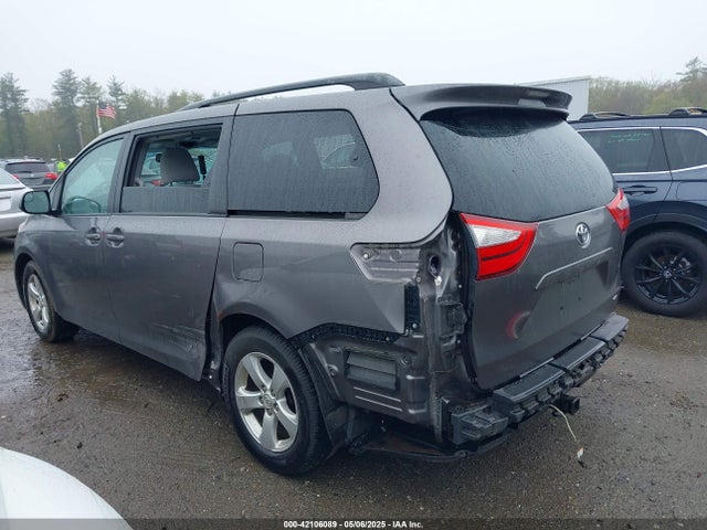 Toyota Sienna Le 8 Passenger 2015 5TDKK3DCXFS530765 Image 6