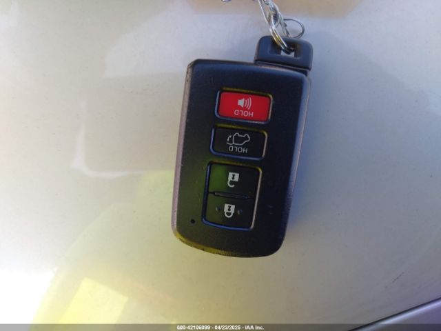 JTMDJREV9JD176062 Toyota Rav4 Hybrid Limited