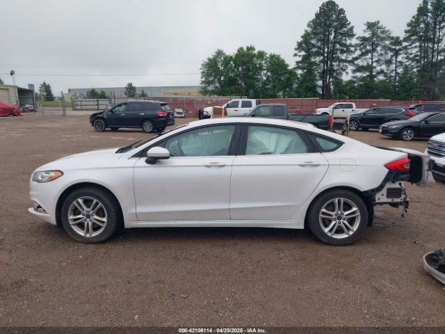 3FA6P0HD0JR231758 Ford 2018