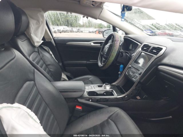 3FA6P0HD0JR231758 Ford 2018