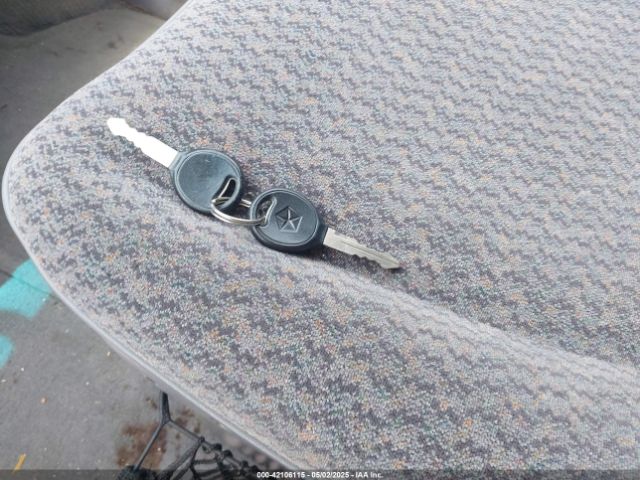 2000 DODGE CARAVAN 2B4GP45G3YR703761 Photo 10