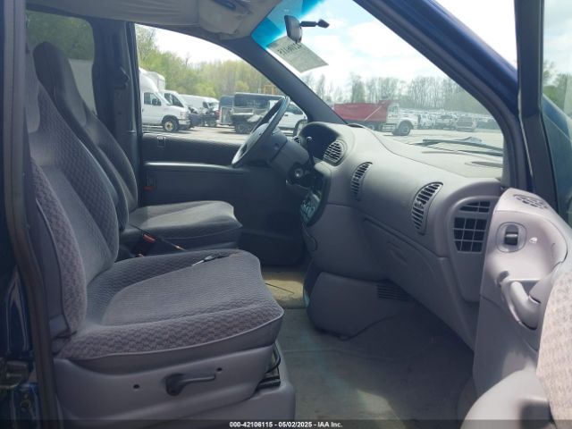 2000 DODGE CARAVAN 2B4GP45G3YR703761 Photo 4