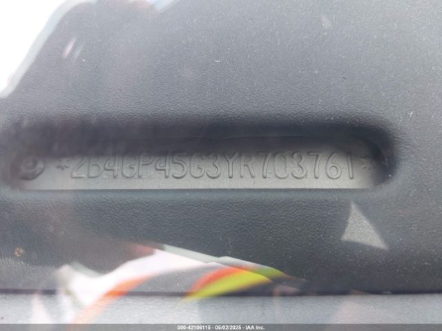 2000 DODGE CARAVAN 2B4GP45G3YR703761 Photo 8