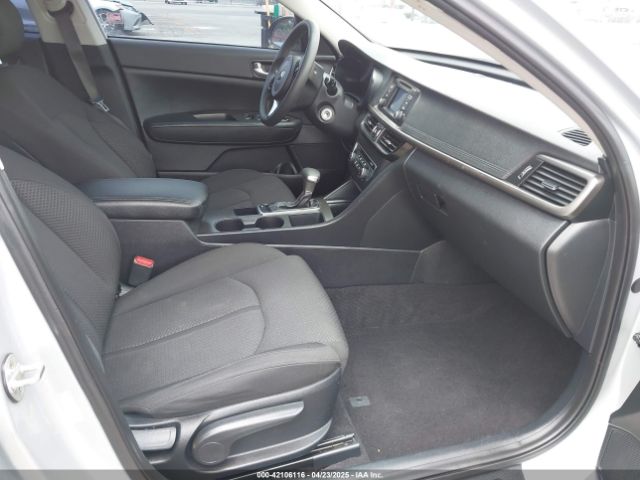 KNAGT4L3XG5111796 KIA Optima Lx