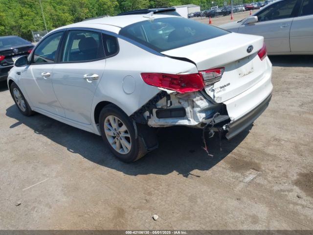 5XXGT4L32JG219402 KIA Optima Lx
