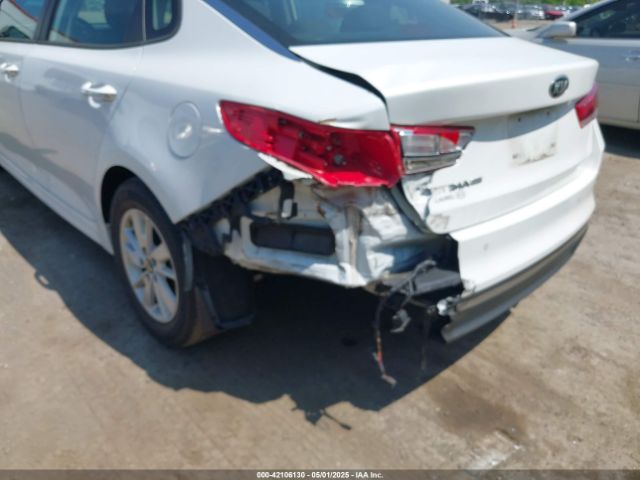 5XXGT4L32JG219402 KIA Optima Lx