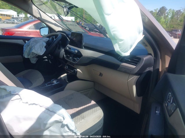 1FMCU9G6XLUA25108 Ford ESCAPE SE