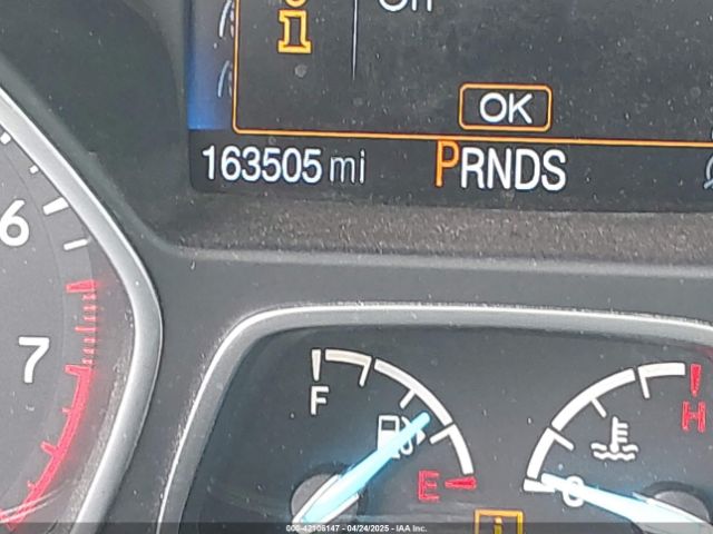1FMCU0GDXHUC49237 Ford ESCAPE SE
