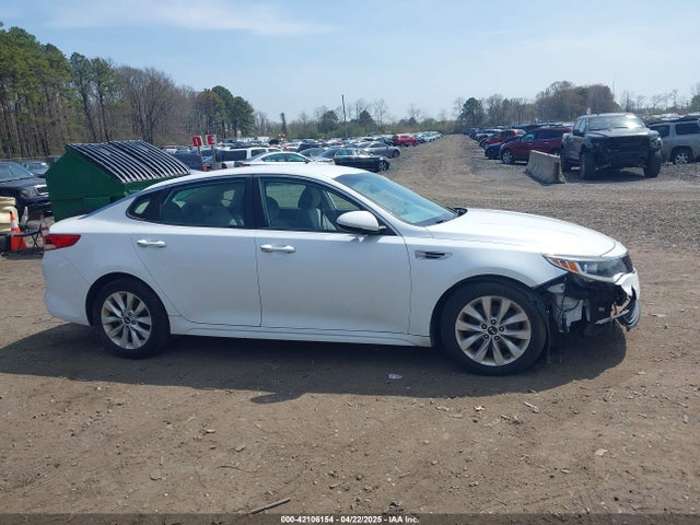 5XXGT4L35HG123998 KIA Optima Lx