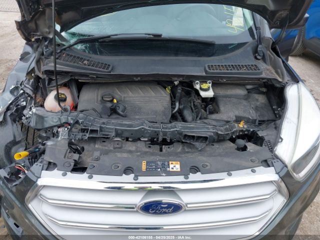1FMCU0GD6JUA18146 Ford ESCAPE SE