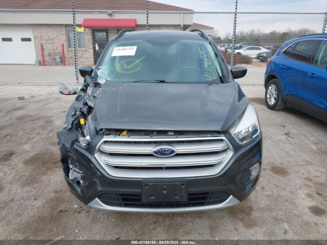 1FMCU0GD6JUA18146 Ford ESCAPE SE