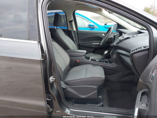 1FMCU0GD6JUA18146 Ford ESCAPE SE