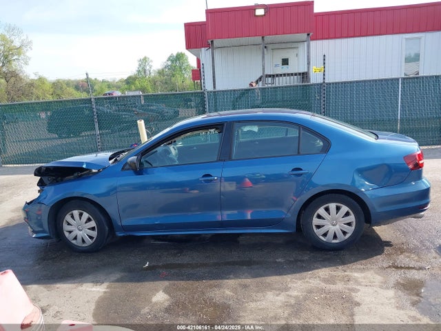 3VW267AJ6GM322203 Volkswagen Jetta 1.4t S