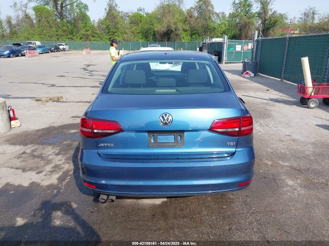 3VW267AJ6GM322203 Volkswagen Jetta 1.4t S