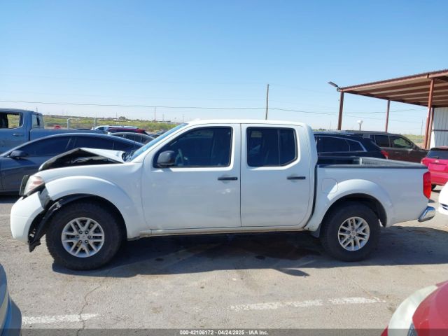 1N6AD0ER3GN738949 Nissan 2016