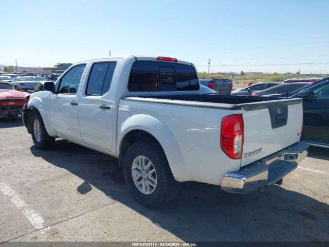 1N6AD0ER3GN738949 Nissan 2016